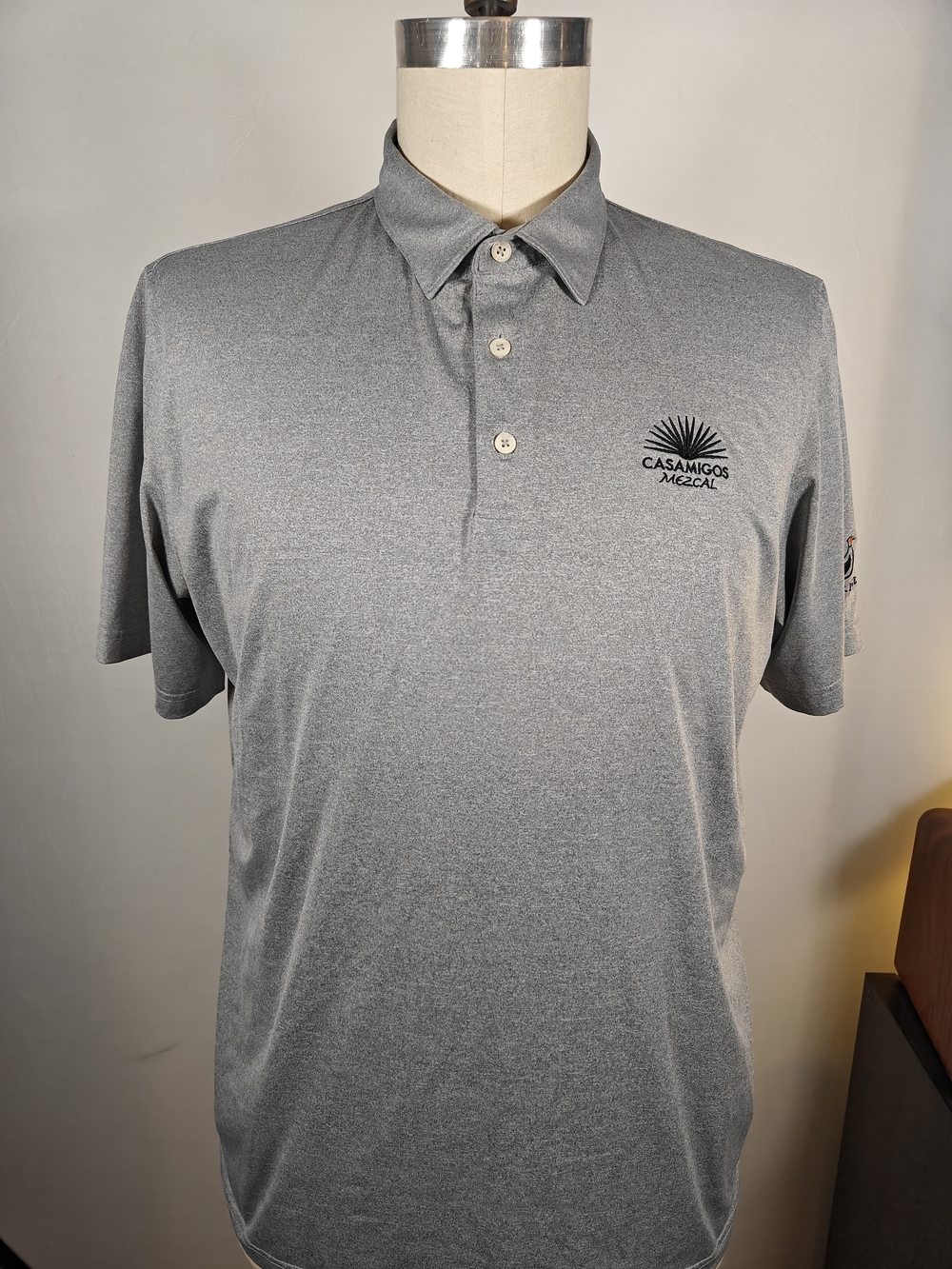 johnnie-O Mens XL Gray Casamigos Mezcal Silo Ridge Embroidered Polo Shirt